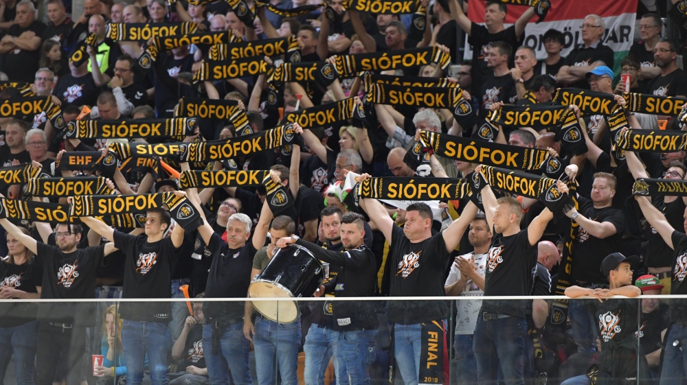 Jegy- és bérletinformáció, szurkolói ankét